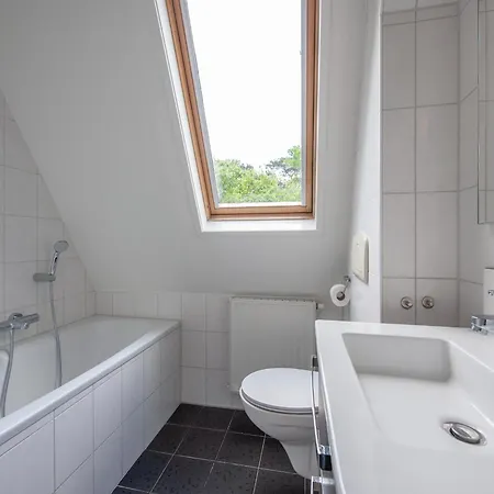Restyled House, 5 Bathrooms, Near Vrachelse Heide Сasa de vacaciones *