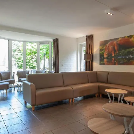 Сasa de vacaciones Restyled House, 5 Bathrooms, Near Vrachelse Heide
