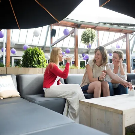 Сasa de vacaciones Restyled House, 5 Bathrooms, Near Vrachelse Heide Oosterhout (North Brabant)